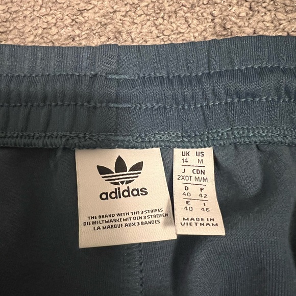 Adidas Set - Picture 13 of 15